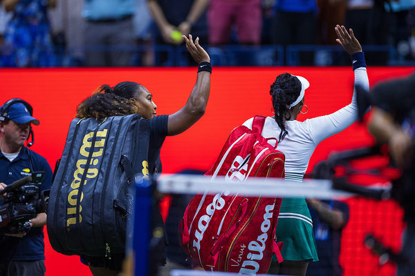 频频被迫退 频频被迫退